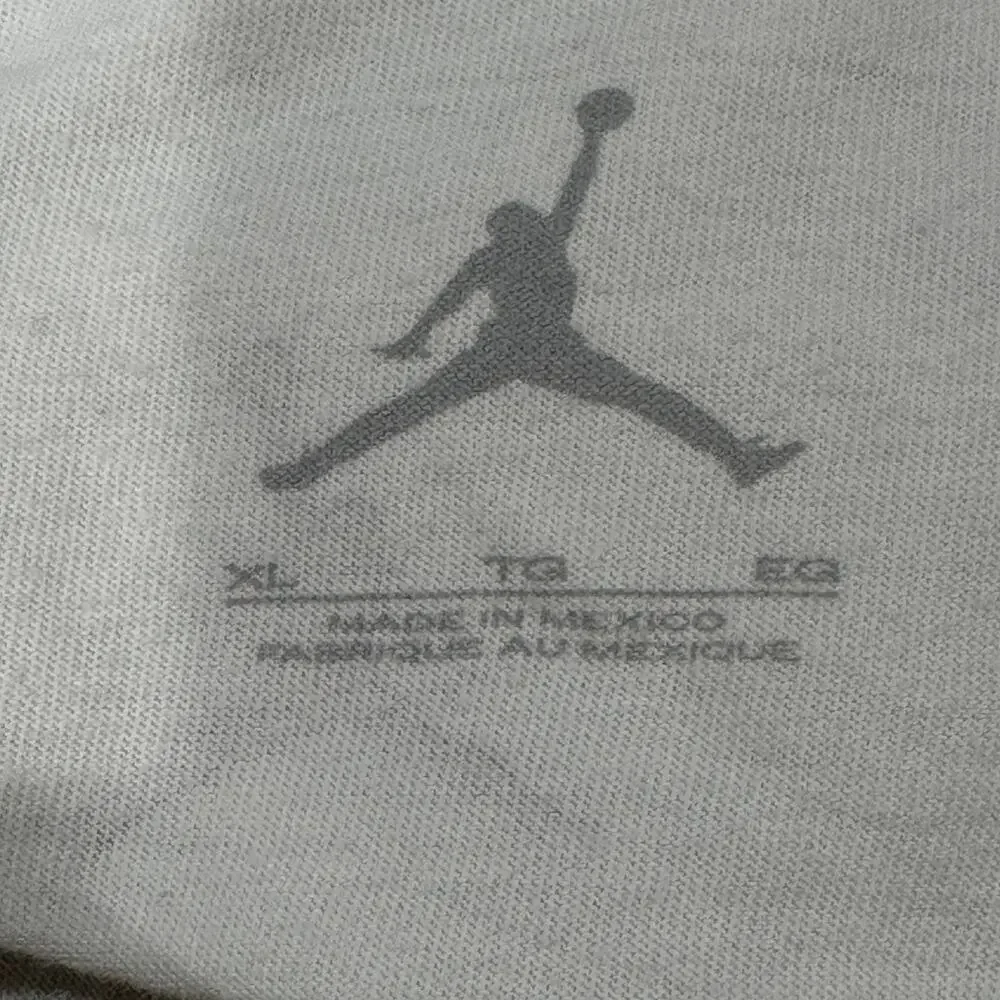 Jordan Son of Mars Men Graphic Tee XL Off White Short Sleeve Basketball STAINS